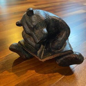 BLACK BEAR READING FIGURINE, ADORABLE IN A NURSERY OR PLAYROOM